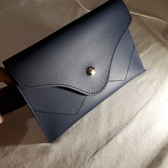 Belt - Picture 2 of 7